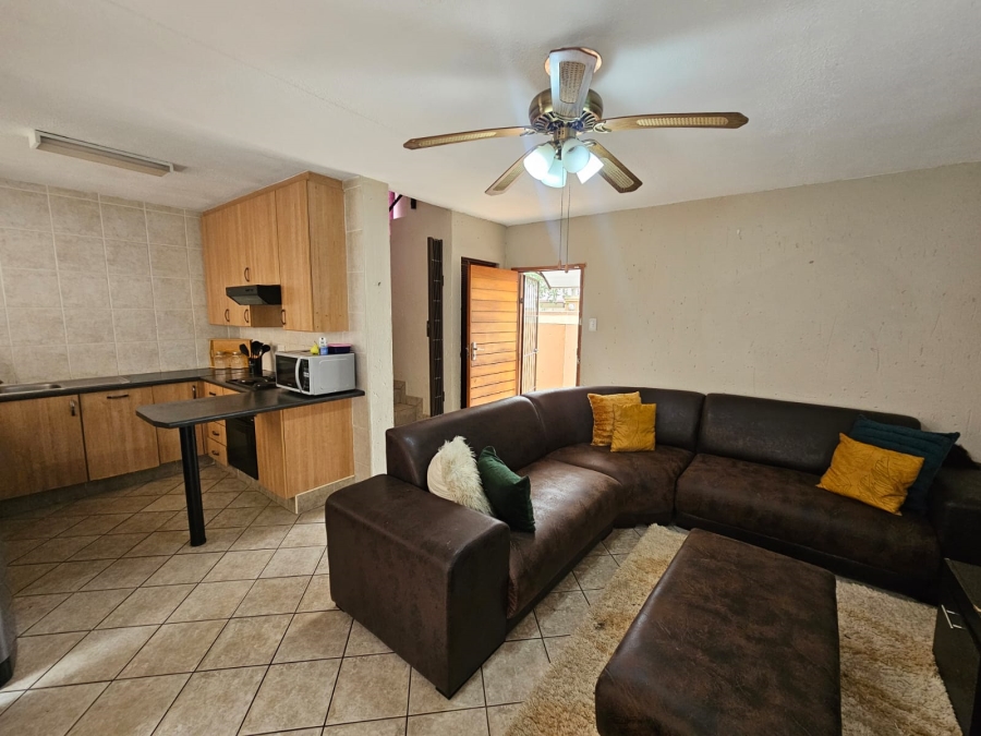 2 Bedroom Property for Sale in Vaalpark Free State